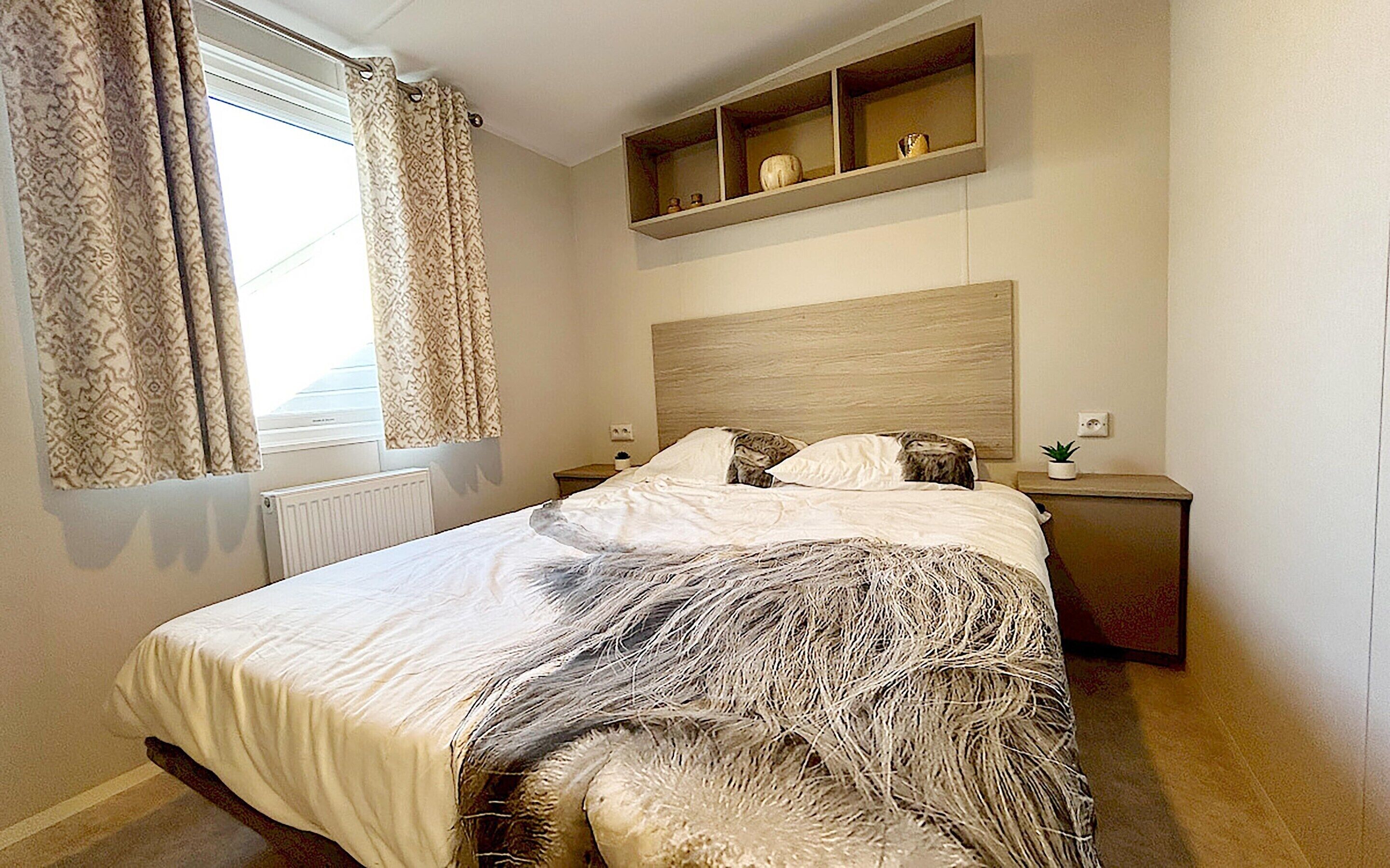 Chalet | 2 bedrooms, individually furnished