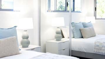 Appartement | 3 chambres, espace de travail pour ordinateur portable, draps fournis