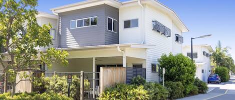 Apartment | Exterior