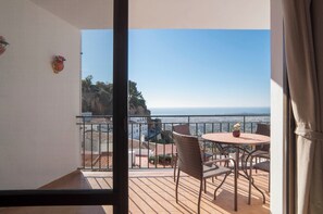 Dining - Perfectly located apartment with pool and incredible views (Mijas)