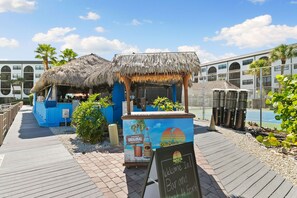 Property grounds - Prime Marco Island Condo Close to the Beach (Marco Island)