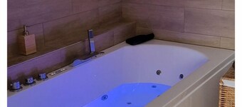 "Les 3 Bulles" kitchen-balneo apartment, 3 minutes from the golf course