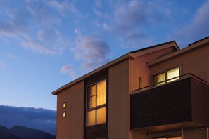 Exterior - Triangle 2nd (Beppu)