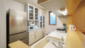 Bloc d'apartaments familiar, 5 dormitoris, no fumadors, bany privat | Cuina privada