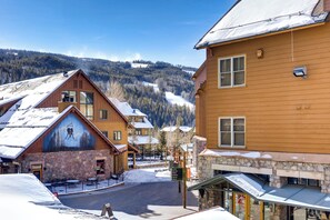 Exterior - ★ KEYSTONE CONDO ★ Ski in/out ★ RiverRun Village! 1BD 1BA (Keystone)