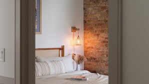 3 chambres, fer et planche à repasser, accès Internet, draps fournis
