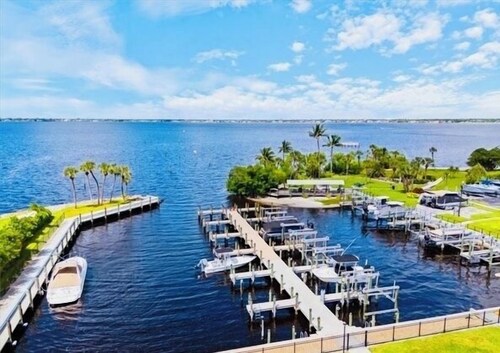 3 Bed 3 Bath 5-Mins to Fort Myers Beach, Sanibel & Captiva!