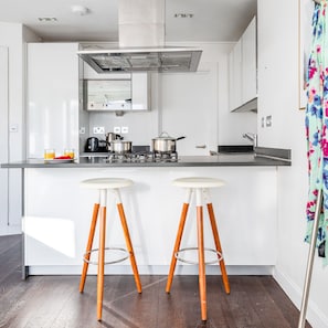 Private kitchen - stylish apartment in central london (London)