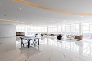 Lobby - Modern Dubai Studio w/ Private Pool & Desert Oasis (Dubai)