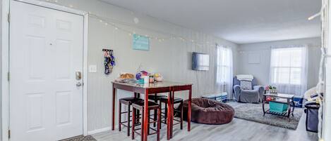 المنشأة من الداخل