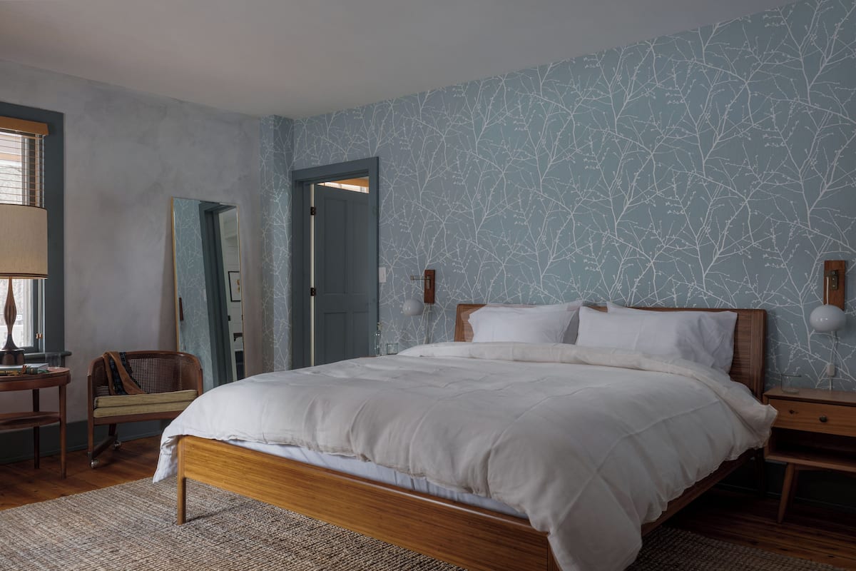 Single Room, Courtyard View | Iron/ironing board, free WiFi