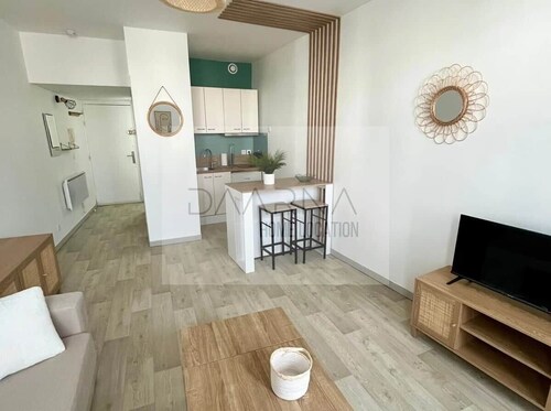 Studio Saint-Germain-en-Laye -RER A- Near Paris