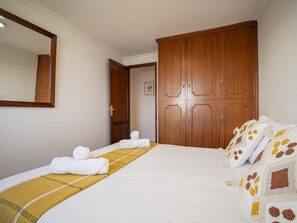 Iron/ironing board, Internet, bed sheets - CHL La Marina, Santa Cruz de La Palma (Santa Cruz de La Palma)