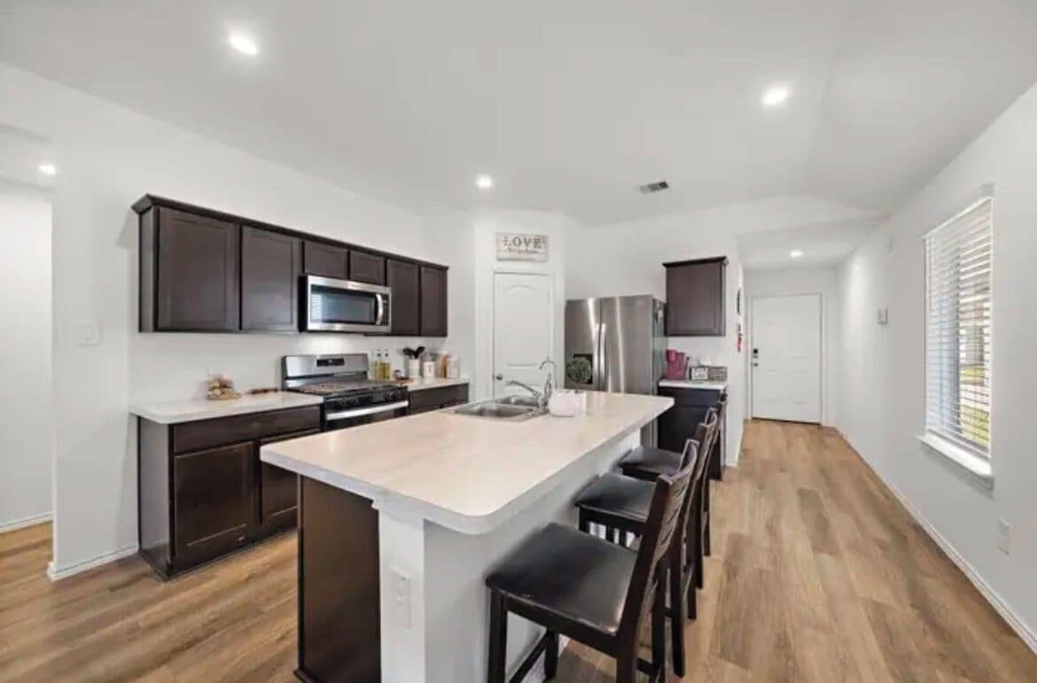 Mikrowelle, Ofen, Herdplatte, Geschirrspüler