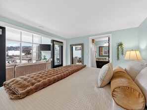 3 chambres, fer et planche à repasser, Wi-Fi gratuit, draps fournis
