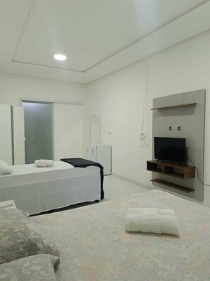 Deluxe Triple Room, Patio, Pool View | Free WiFi - Pousada Oasis Tamandare (Tamandaré)