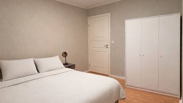 2 camere, ferro/asse da stiro, accesso a Internet, lenzuola