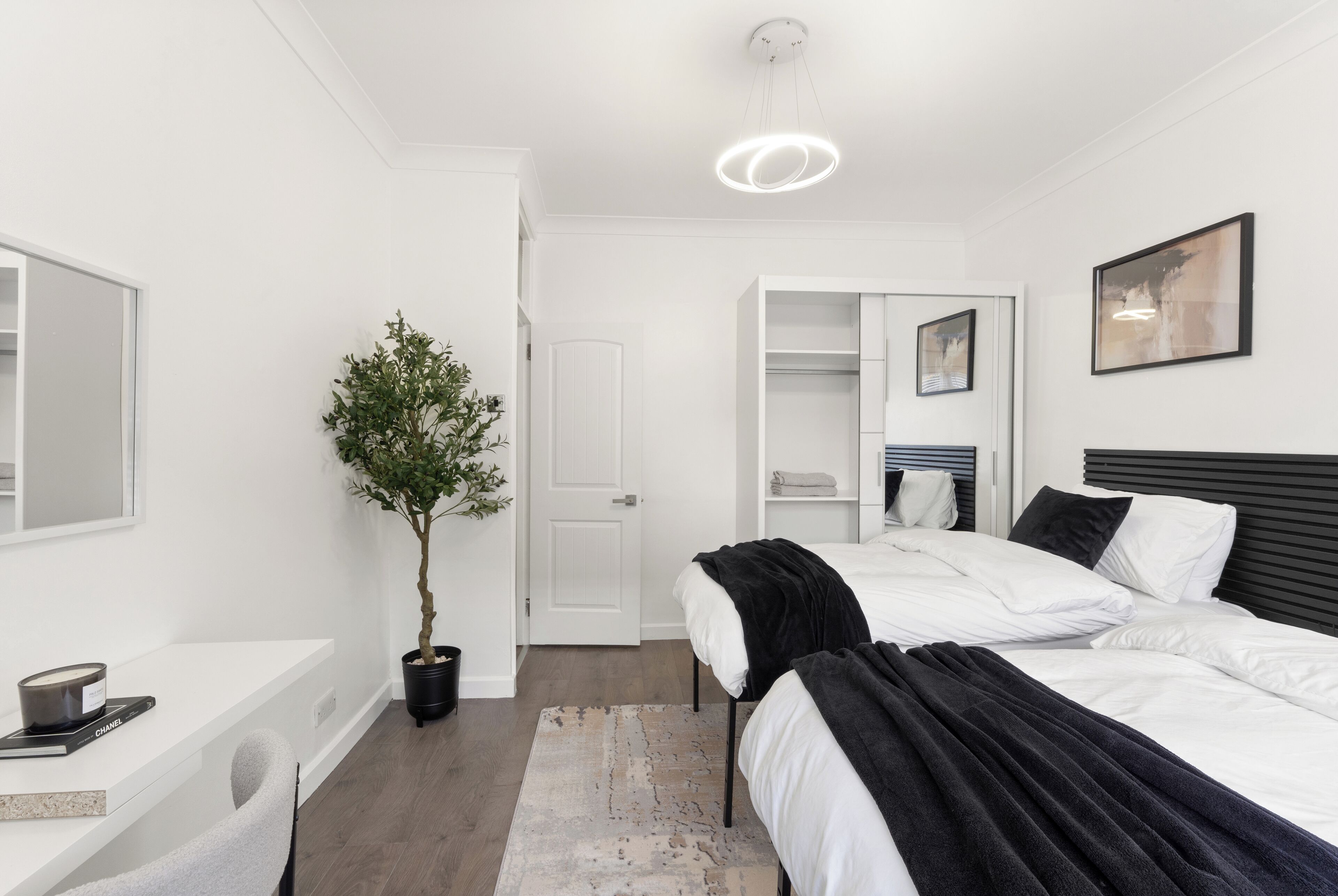 熨斗/熨衣板、上网接入、床单