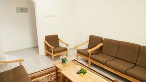 Living area - nassayem salalah saada (salalah)