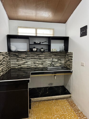 Spacious and Luminous Apartment in Roldanillo, Excellent Location