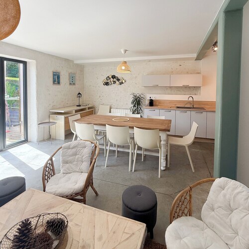 Country cottage with pool #2