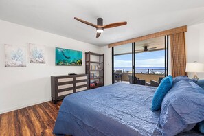 2 bedrooms, desk, iron/ironing board, travel cot - Fabulous Oceanview, Large Two Bedroom Condo w/pool & A/C! Newly Upgraded! (Kailua-Kona)