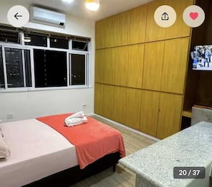 1 habitación, tabla de planchar con plancha, wifi y ropa de cama 