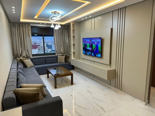 Luxury 2-Bedroom Apartment | Modern Comfort & Prime Location