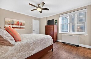 2 多间卧室、WiFi