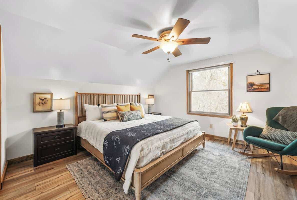 5 quartos, ferros/tábuas de passar roupa, berço de viagem, Wi-Fi