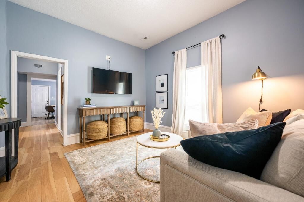 Classic House, City View | Living area