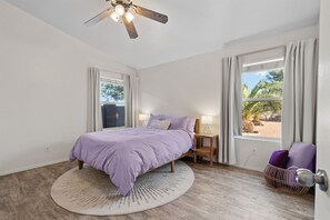 3 Schlafzimmer, Schreibtisch, Bügeleisen/Bügelbrett, kostenloses WLAN