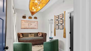 Smart TV, fireplace, video games