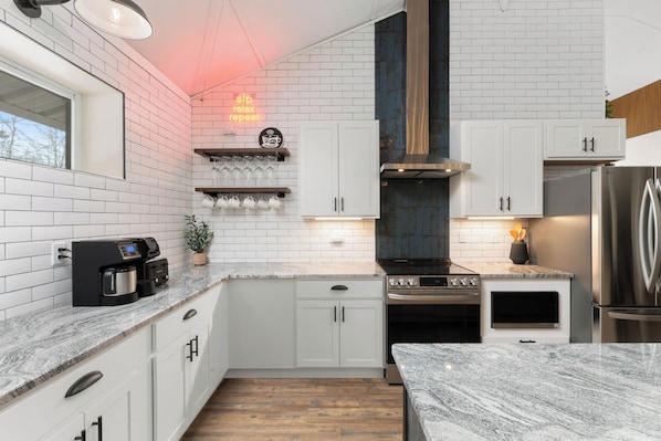 Microwave, oven, stovetop, dishwasher