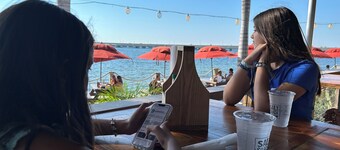 Cozy Cottage 5-Miles from Gulf Coast