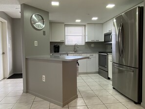 Coffee/tea maker, fridge, microwave, oven - Close to the BEACH-Cozy 2 bedroom & 2 bath with private balconies & heated pool (Sunny Isles Beach)