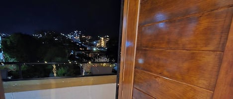 Apartment, 1 Bedroom, Balcony, City View | Property grounds