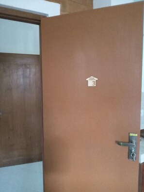 Comfort Triple Room | Bathroom - Windy Hanthana (Kandy)