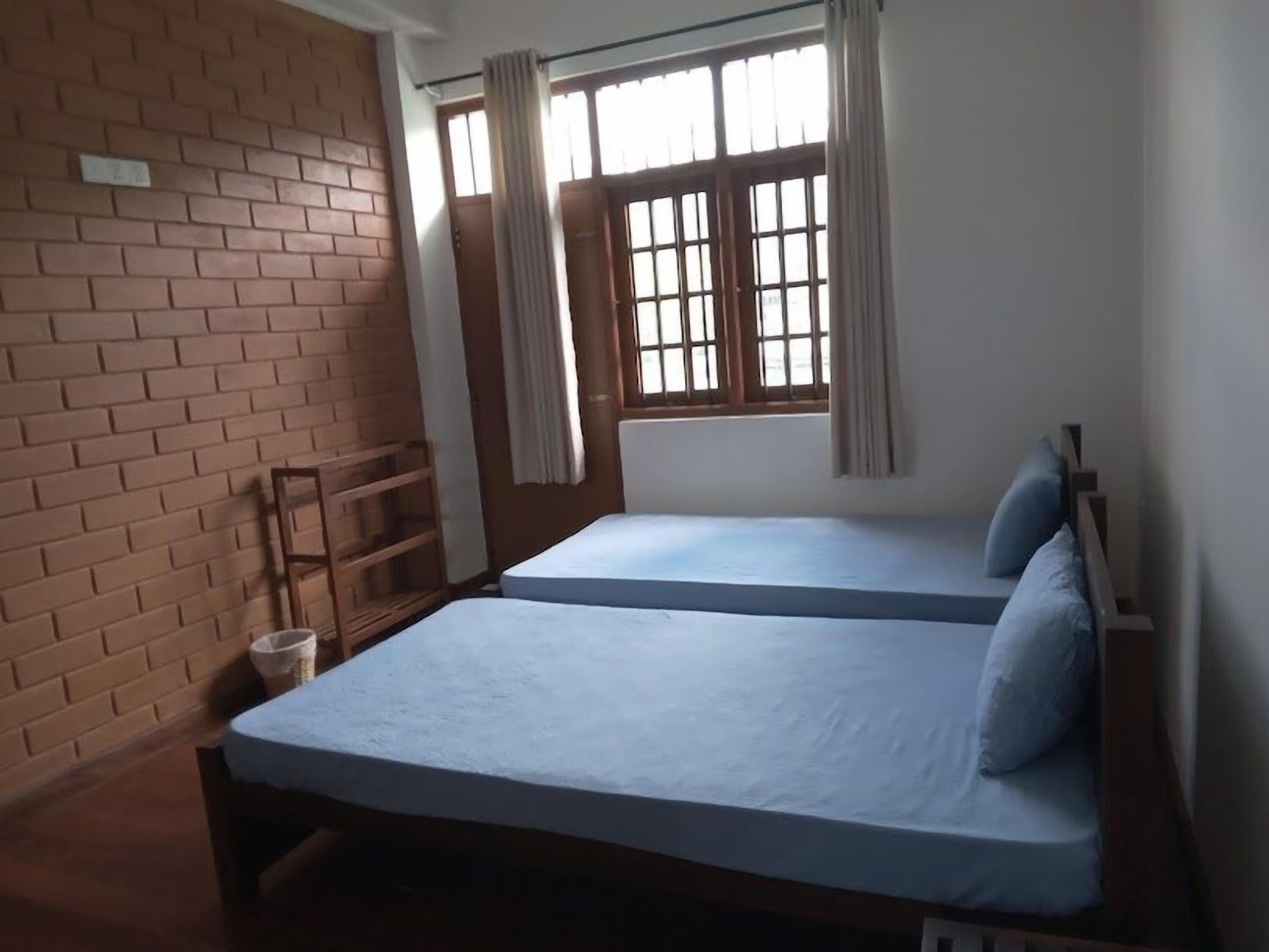 Deluxe Double Room, Balcony, Garden View | Soundproofing, iron/ironing board, free WiFi