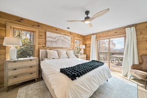 3 bedrooms, free WiFi, bed sheets - Peaceful Retreat Near Skiing–Sugar View Chalet (Banner Elk)