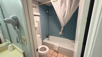 Double Room | Bilik Mandi