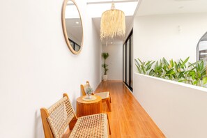 Terrace/patio - Stylish 3BR Villa La Greesa by OriVista (Canggu)