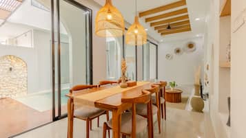 Spiseområde på rommet