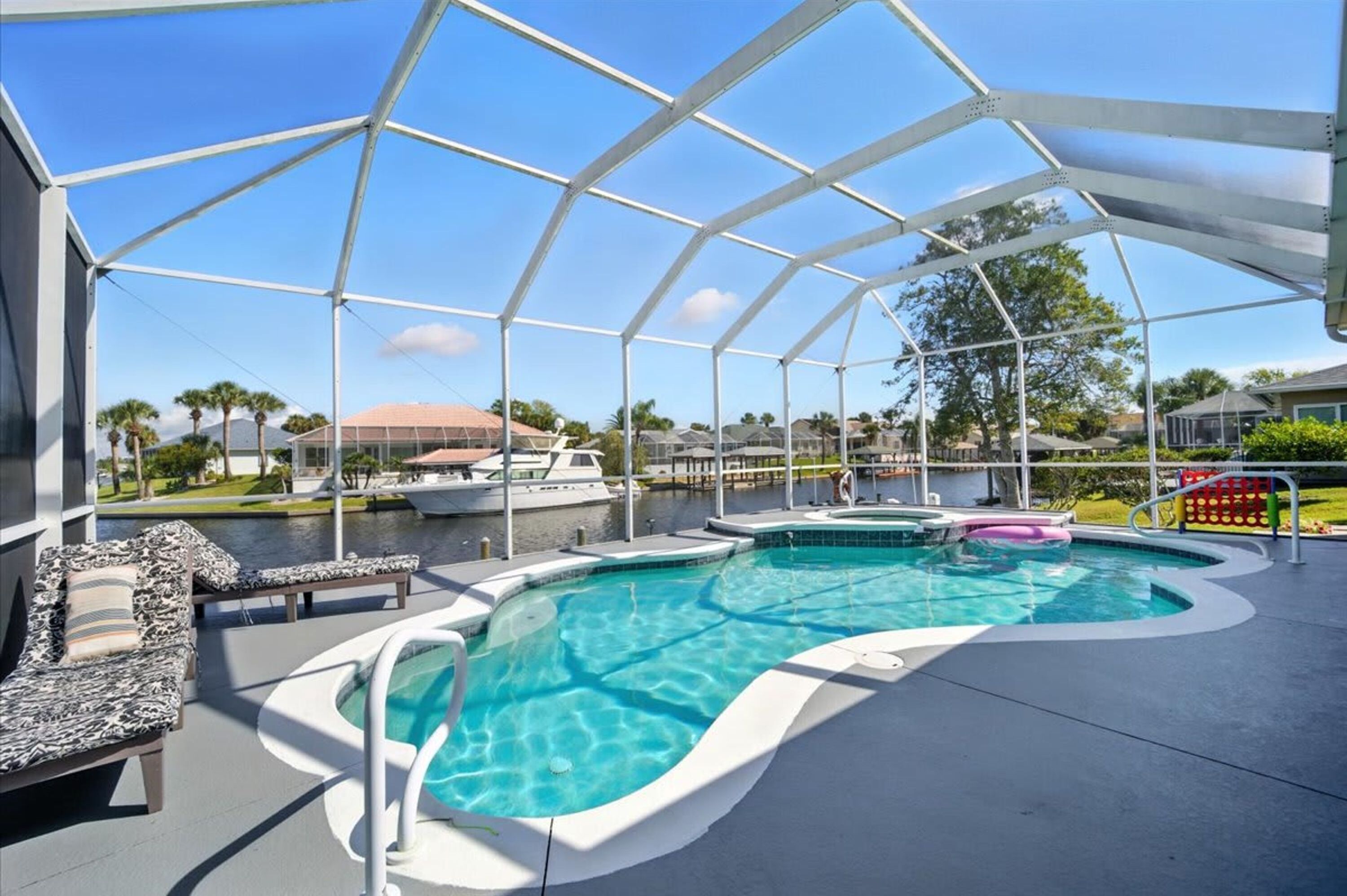 House | 3 bedrooms, Internet