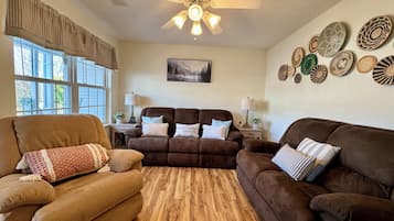 Smart TV, fireplace, foosball, books