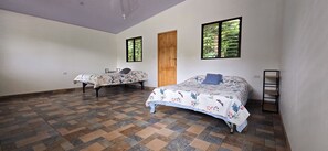 1 bedroom, desk, free WiFi, bed sheets