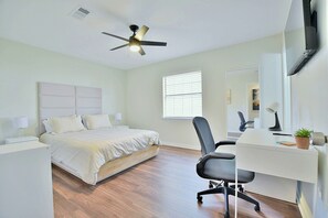 3 Schlafzimmer, Bügeleisen/Bügelbrett, kostenloses WLAN, Bettwäsche