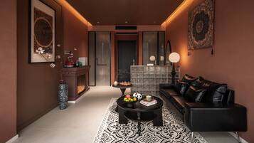 Romantic Suite, River View | Minibar, individually decorated, individually furnished, free WiFi