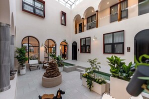 Interior - AND.U Designer Homestay (Shangri-La)