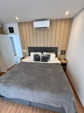 4 bedrooms, iron/ironing board, WiFi, bed sheets - Wonderful house in the Cantareira Mountains (Caieiras)